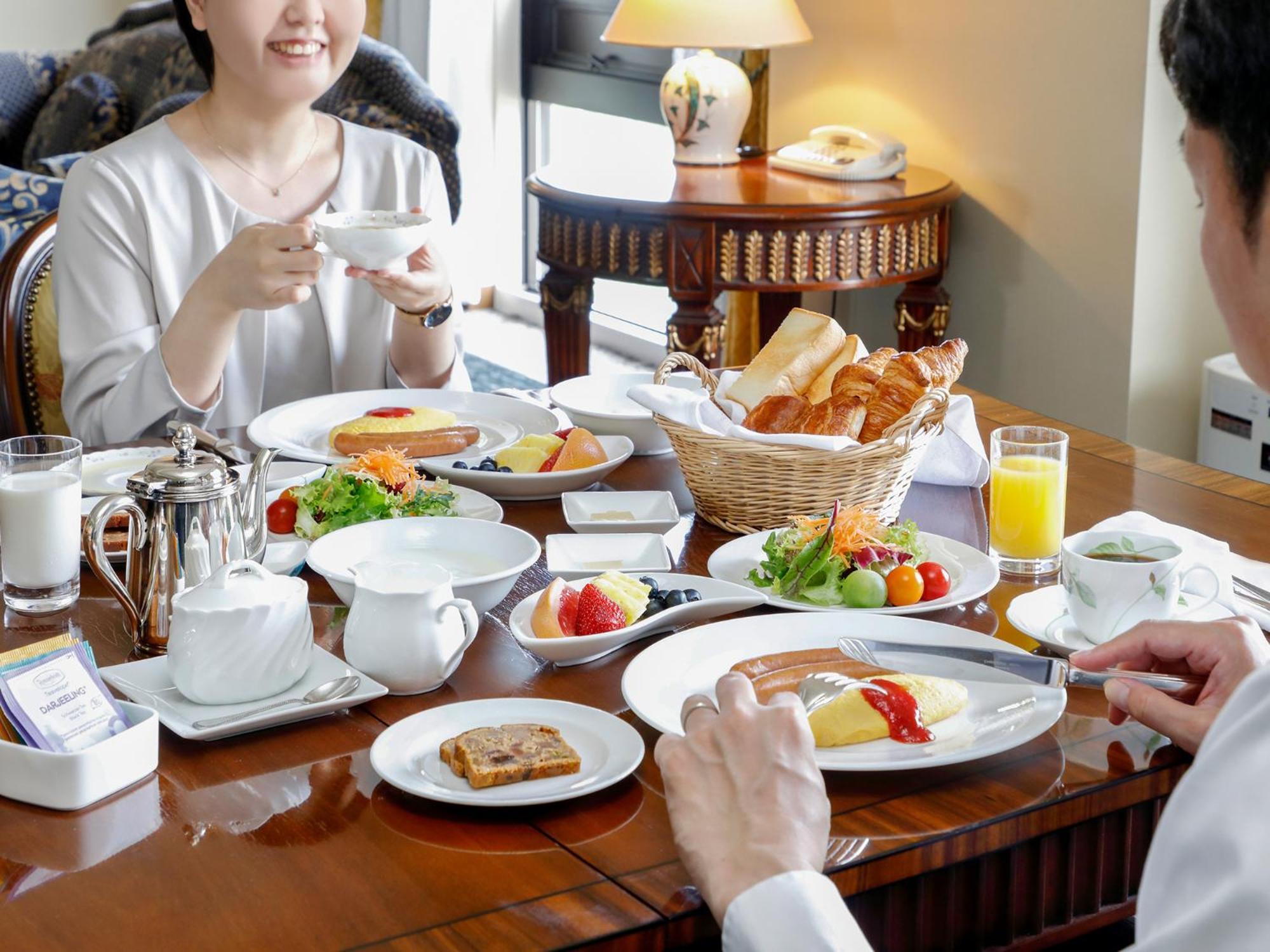 Premier Hotel -Tsubaki- Sapporo Rom bilde A breakfast buffet at a hotel